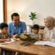 Bukan Warisan Harta, Ini 6 Bekal Krusial yang Wajib Disiapkan Orang Tua demi Masa Depan Anak!