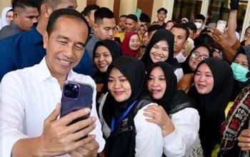 Jokowi di Ujung Masa Jabatan