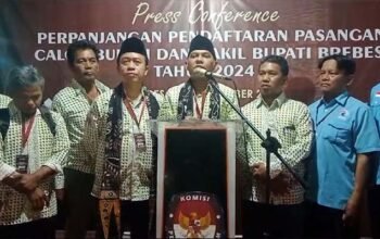 Pendaftaran Pasangan Ady Setiawan-Waidin