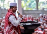 Saat Tausiyah Kebangsaan di Pesantren Dunia Jagat ‘Arsy, Anies Mendapat Jimat dan Dukungan dari Abah Aos