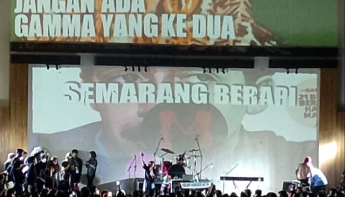 Konser Kumpul Kekuatan: Semarang Berapi, Jangan Ada Gamma yang Kedua