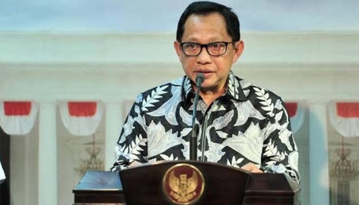 Ekonom Awalil Rizky Kritik Penanganan Keracunan MBG: Pemda Dibebani Tanpa Anggaran