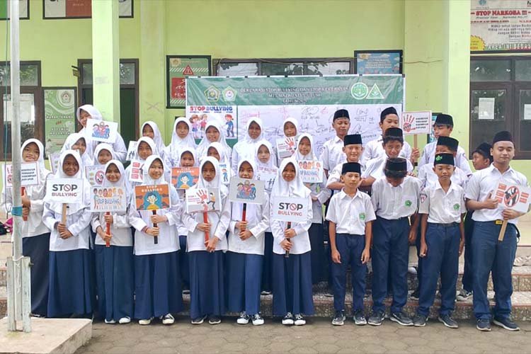 MTs Mazro’atul Ulum Pringtulis