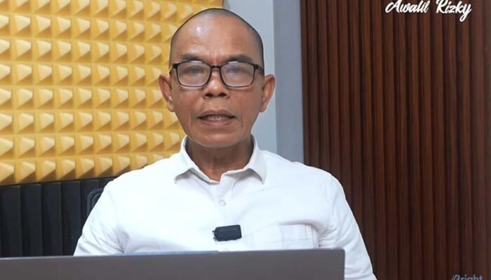 Gaji Naik, Tapi Rakyat Tetap Tertekan? Ini Penjelasan Awalil Rizky