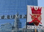 Jutaan Orang Demo No Kings