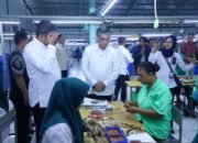 THR Tak Dibayar Penuh, Menaker Yassierli Sidak Perusahaan di Semarang