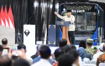 Ternyata Milik Grup Bakrie, Prabowo Resmikan Pabrik Perakitan Kendaraan Listrik di Magelang