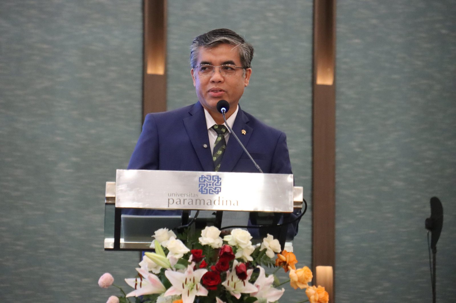 universitas paramadina Menaker Yassierli