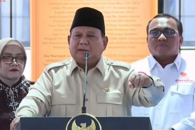 Orang Desa Tidak Gunakan Dollar