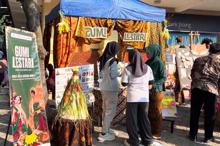 Gunungan Sayuran Gumi Lestari