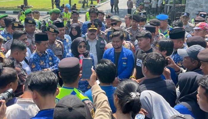 PMII Demak Demo di Pendopo, Soroti Transparansi Pemerintahan hingga Penanganan Banjir Rob