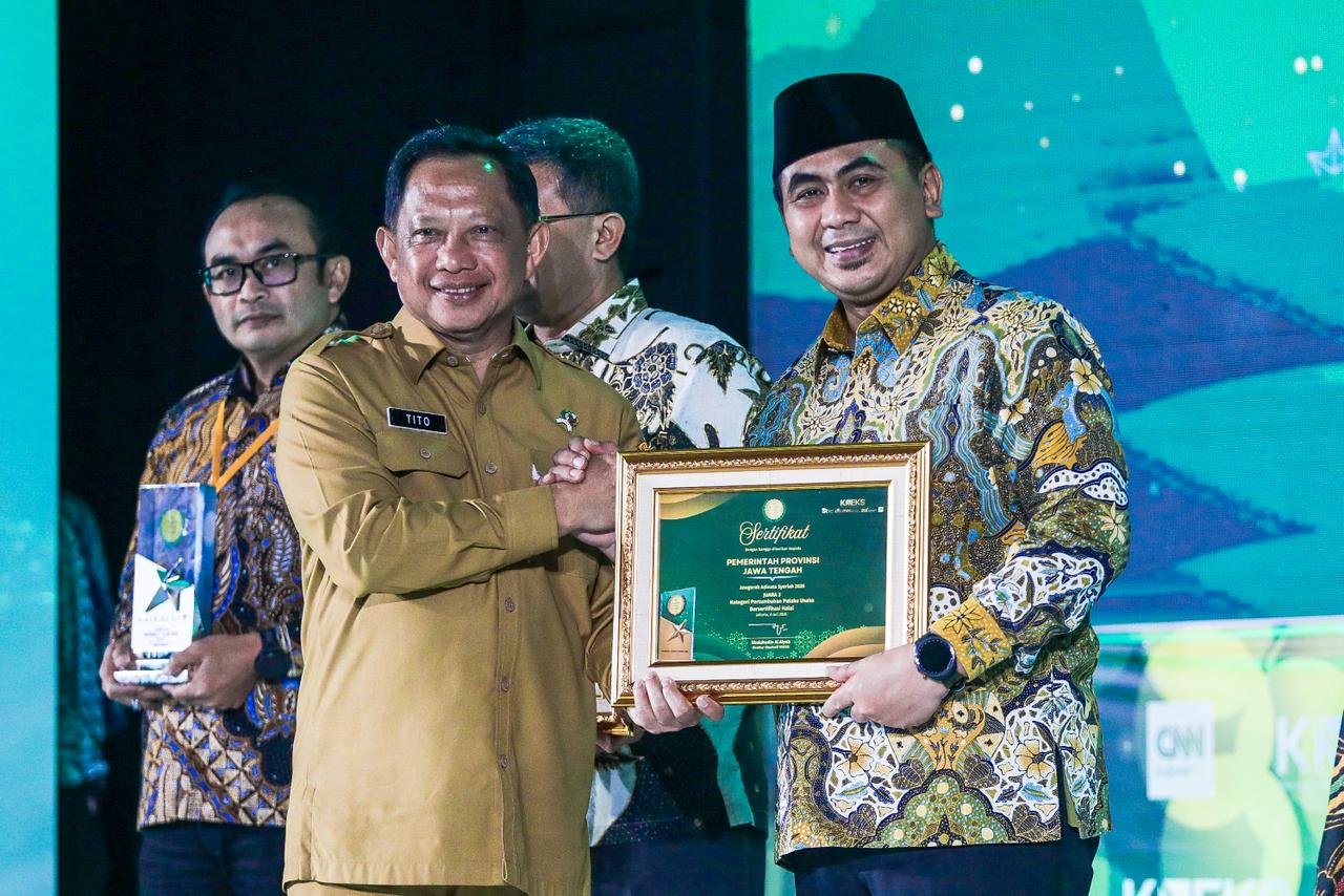Penghargaan Adinata Syariah 2026