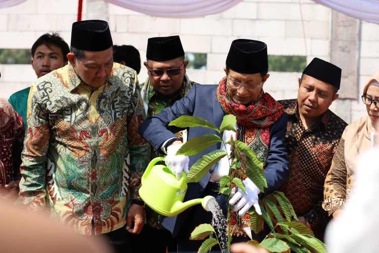 Gerakan Ekoteologi, Menag dan Mahasiswa Baru UIN Sunan Kudus