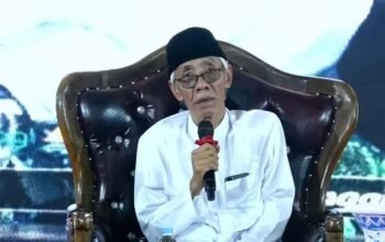 Haul Buntet Pesantren 2026, KH Ubaidullah Shodaqoh Tegaskan Peran Vital Ulama dan Pesantren dalam Mempertahankan Kemerdekaan RI