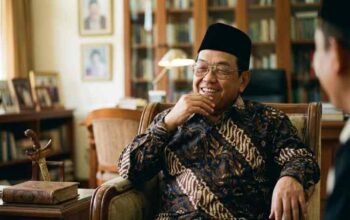 Gus Dur, Humor, dan Muktamar: Guyonan yang Lima Tahun Kemudian Jadi Kenyataan