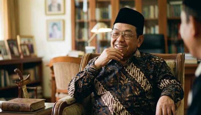 Gus Dur, Humor, dan Muktamar: Guyonan yang Lima Tahun Kemudian Jadi Kenyataan