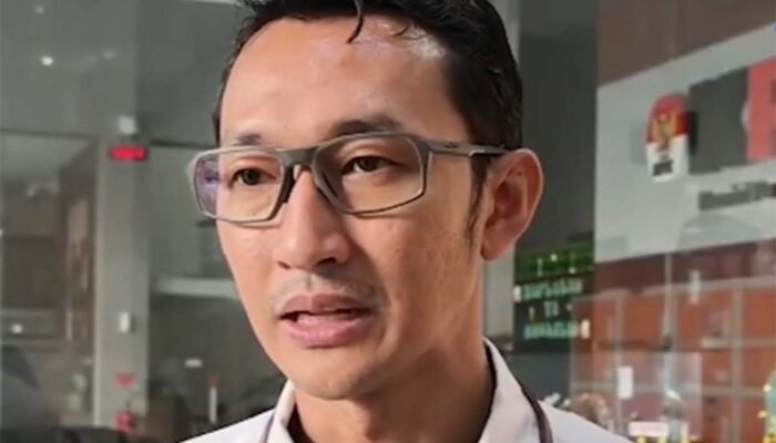 Ahmad Luthfi Ikut Diciduk OTT KPK Bupati Klaten, Uang Rp1,9 Miliar dalam Tong Disita