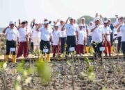 Bukan Cuma Tanggul, AHY dan Ahmad Luthfi Uji Teknologi HexBricks untuk Selamatkan Demak dari Tenggelam