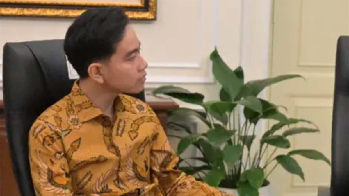 forum guru besar indonesia desak gibran mundur