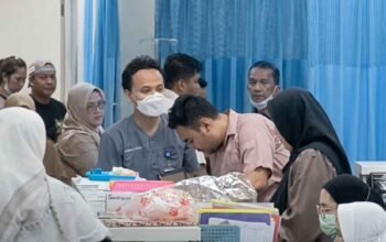 Geger Keracunan Makan Bergizi Gratis di Cirebon: Korban Melonjak 64 Orang, RS Bantah Isu Meninggal